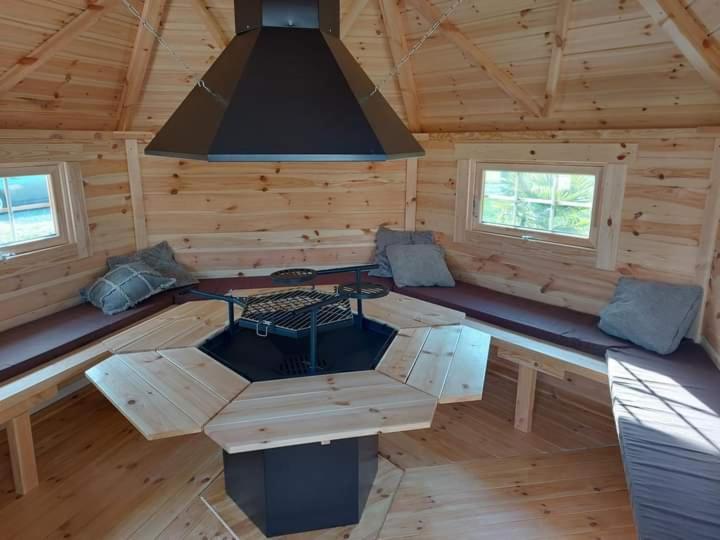 Camping Le Vallage Attigny 外观 照片