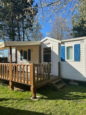 Camping Le Vallage Attigny 外观 照片
